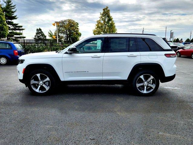 new 2024 Jeep Grand Cherokee car, priced at $44,420