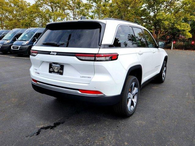 new 2024 Jeep Grand Cherokee car, priced at $44,420