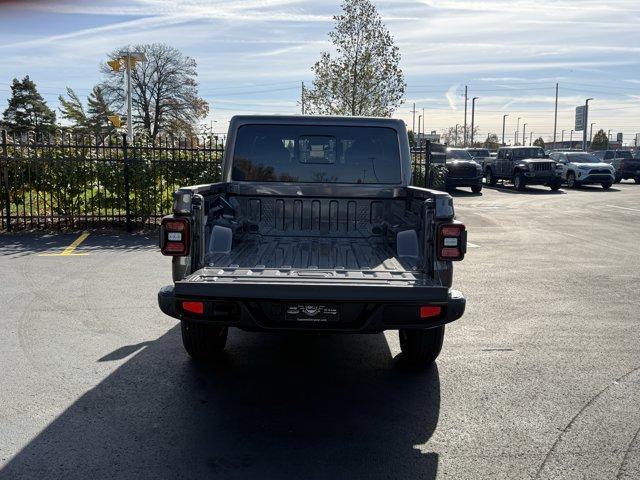 new 2026 Jeep Gladiator car, priced at $58,140