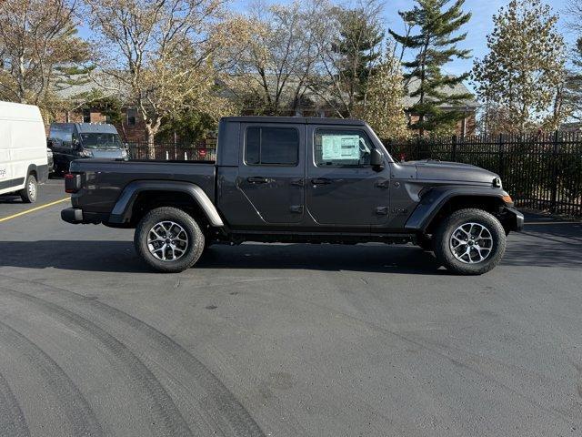 new 2026 Jeep Gladiator car, priced at $58,140