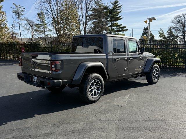 new 2026 Jeep Gladiator car, priced at $58,140