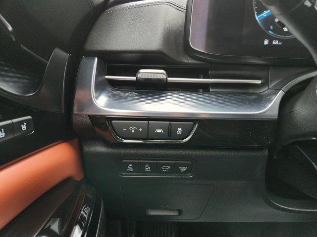 used 2023 Kia Carnival car, priced at $37,897