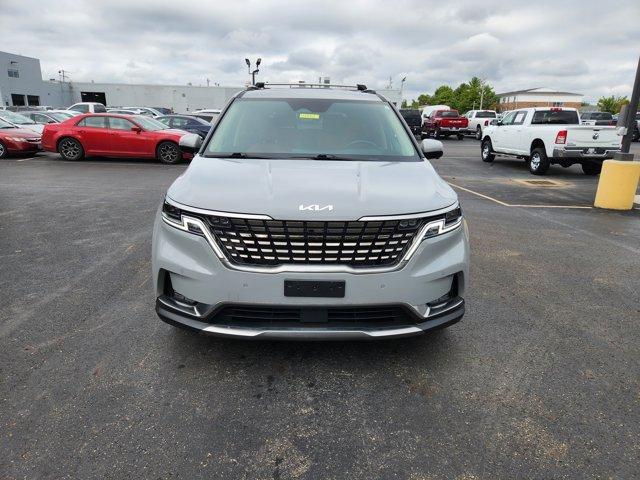 used 2023 Kia Carnival car, priced at $37,897