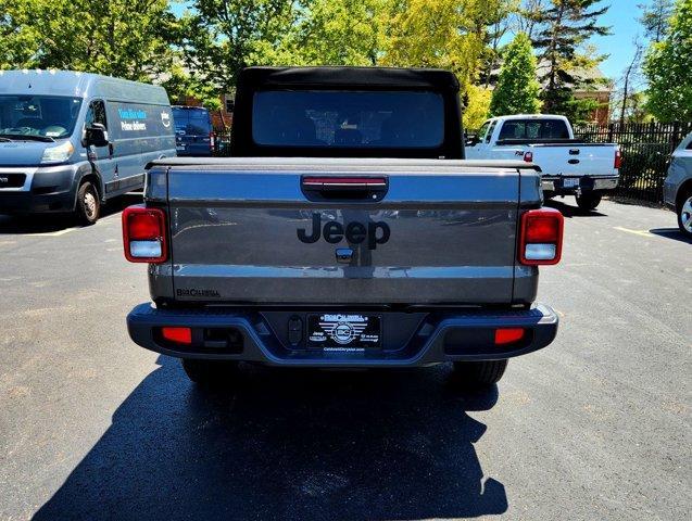 new 2024 Jeep Gladiator car, priced at $43,388