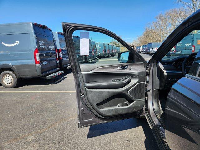 new 2025 Jeep Grand Cherokee L car, priced at $54,900