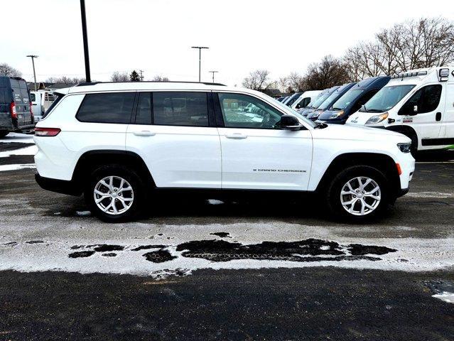 used 2021 Jeep Grand Cherokee L car, priced at $30,805