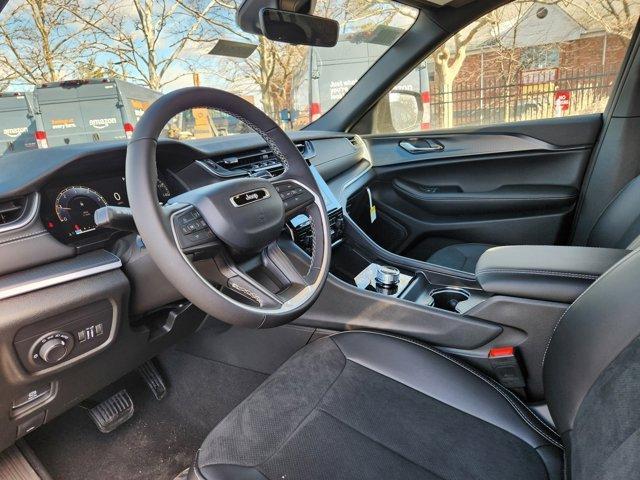 new 2025 Jeep Grand Cherokee L car, priced at $47,291