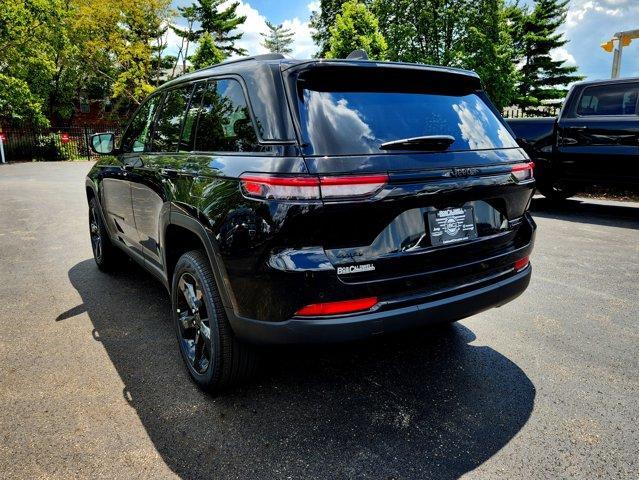 new 2025 Jeep Grand Cherokee car, priced at $48,514