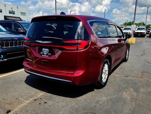 used 2023 Chrysler Pacifica car, priced at $22,391