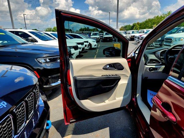 used 2023 Chrysler Pacifica car, priced at $22,391