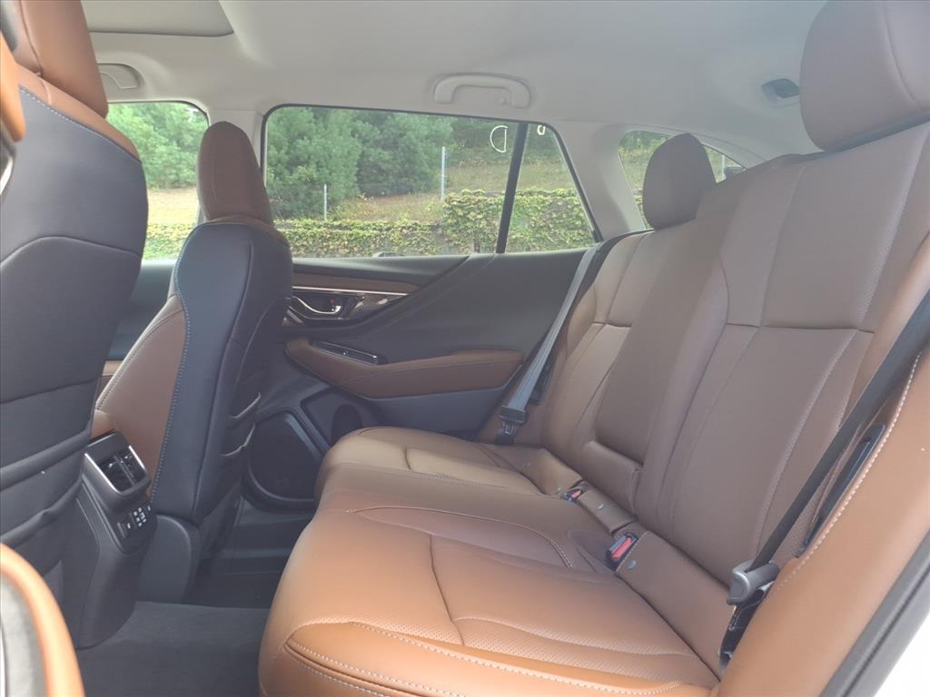 new 2025 Subaru Outback car