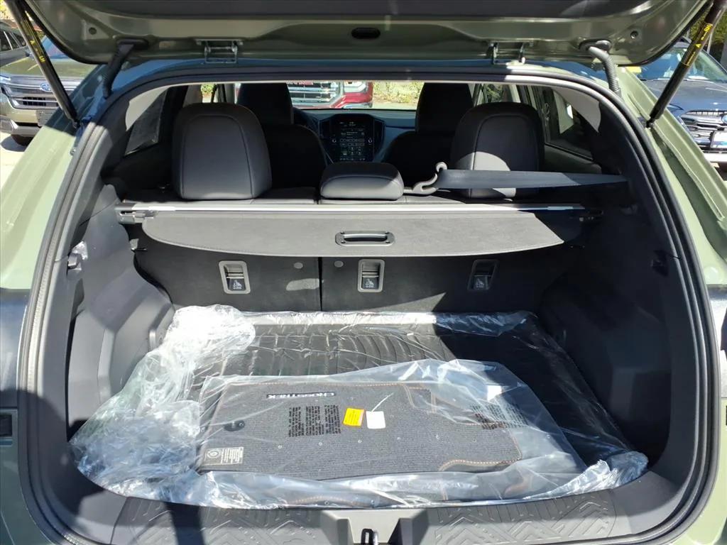 new 2025 Subaru Crosstrek car, priced at $33,051