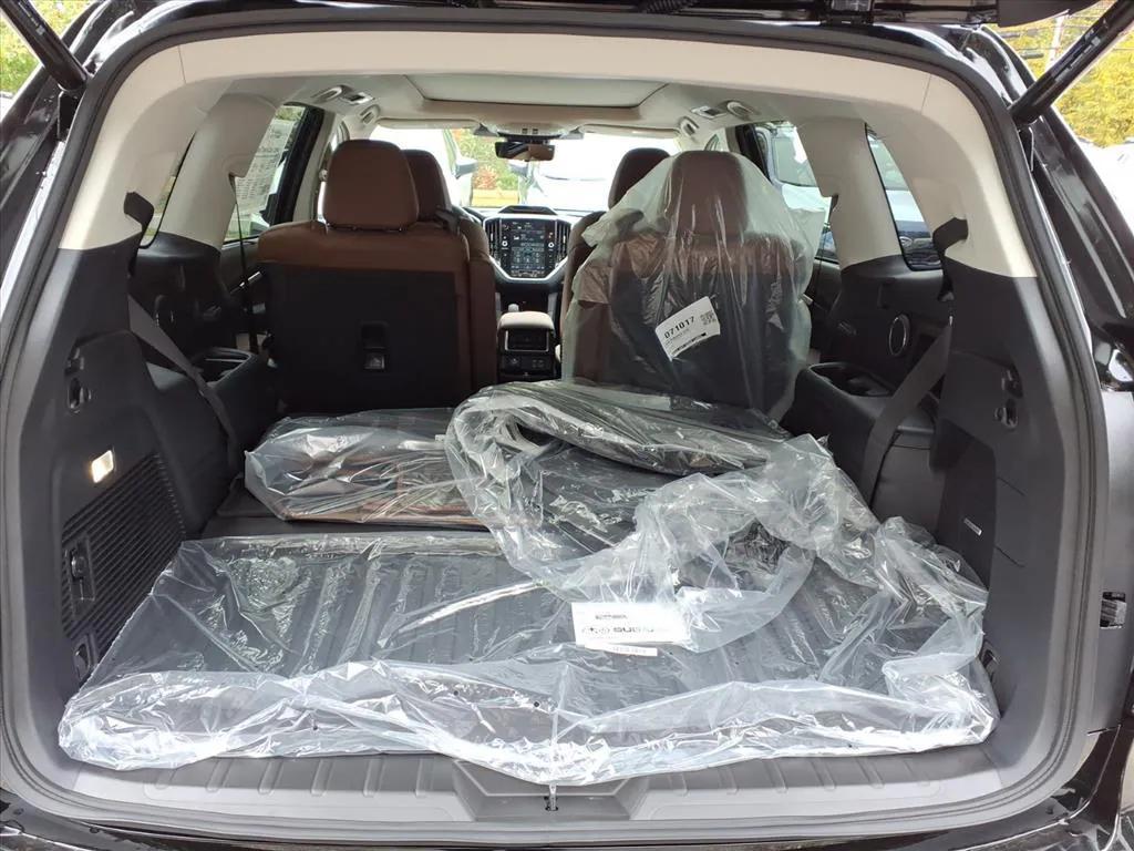 new 2025 Subaru Ascent car, priced at $52,611