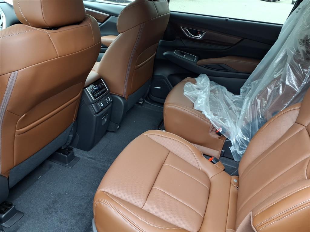 new 2025 Subaru Ascent car, priced at $52,611