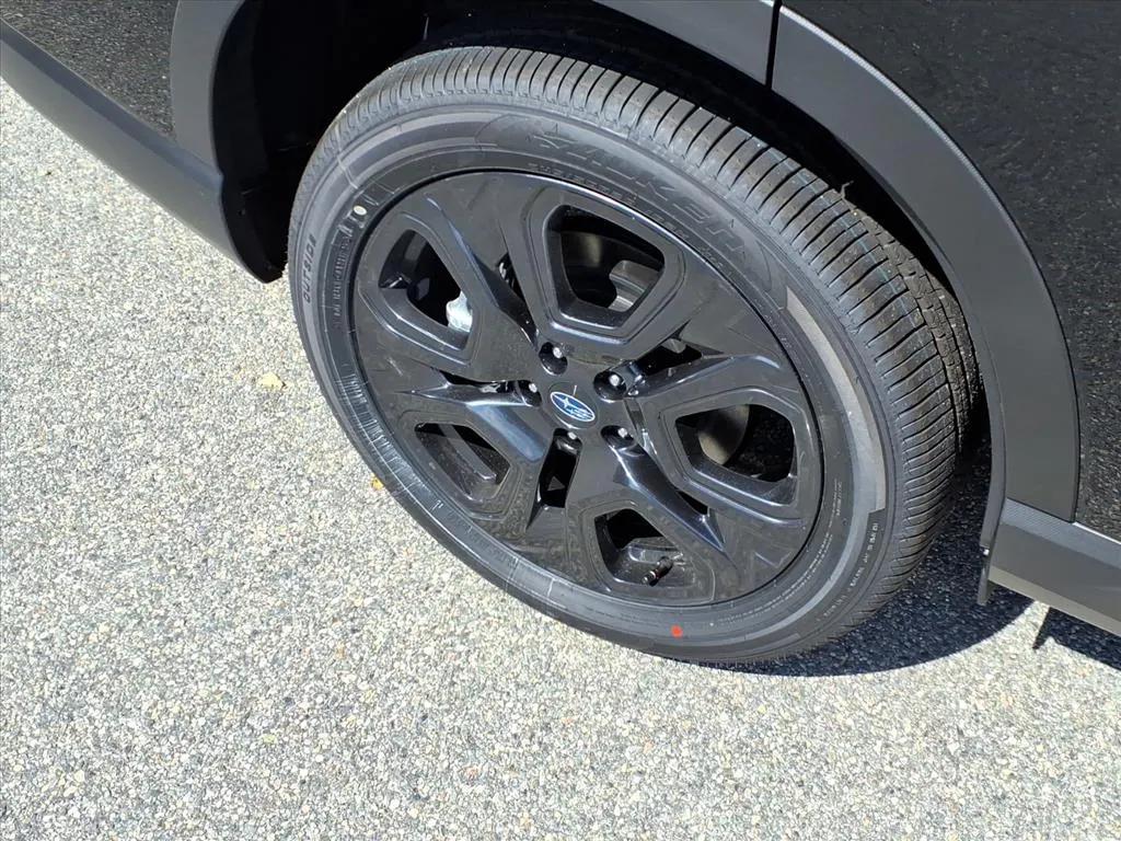 new 2025 Subaru Ascent car, priced at $45,798