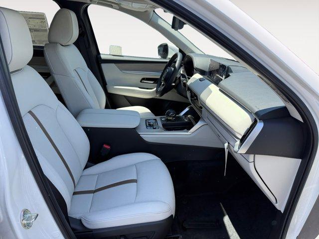 new 2025 Mazda CX-90 car, priced at $53,751