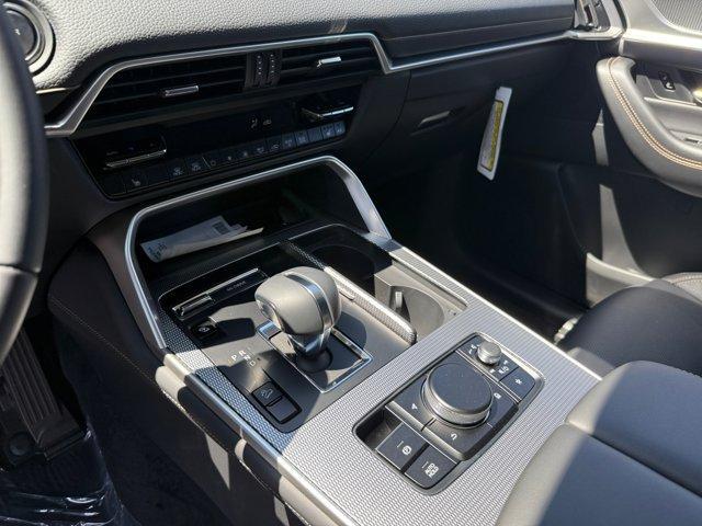 new 2025 Mazda CX-90 PHEV car, priced at $55,177