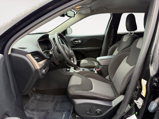 used 2014 Jeep Cherokee car, priced at $8,998