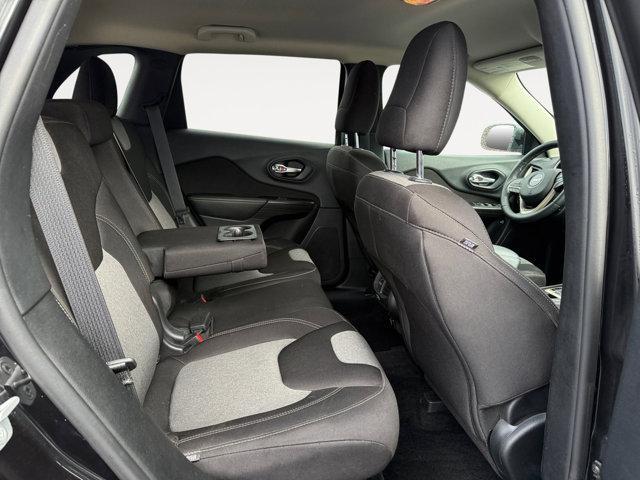 used 2014 Jeep Cherokee car, priced at $8,998