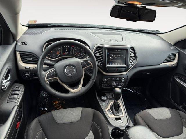 used 2014 Jeep Cherokee car, priced at $8,998