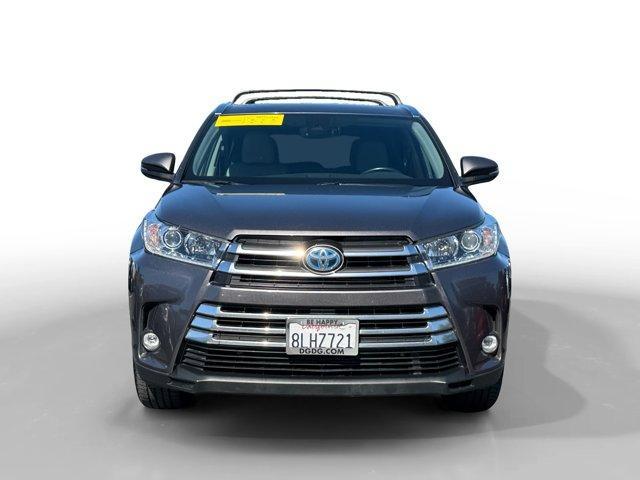 used 2019 Toyota Highlander Hybrid car, priced at $24,998