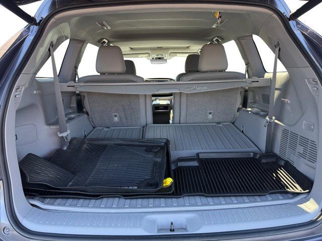 used 2019 Toyota Highlander Hybrid car, priced at $24,888