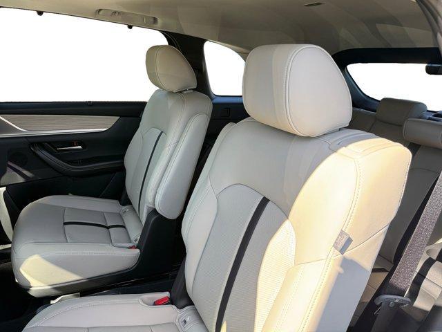 new 2025 Mazda CX-90 car, priced at $41,609