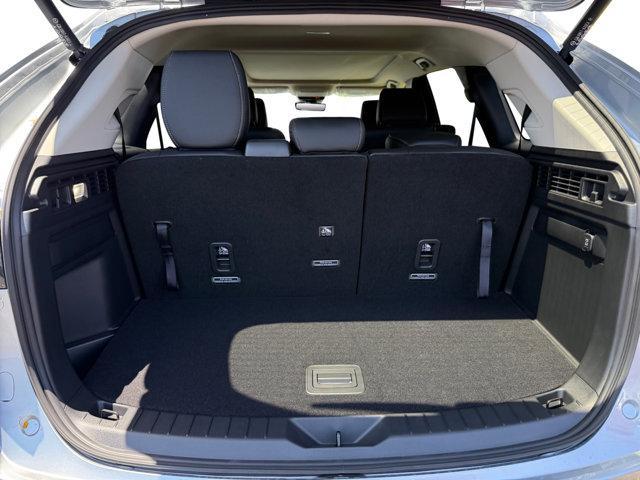 new 2025 Mazda CX-90 car, priced at $46,281