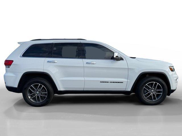 used 2017 Jeep Grand Cherokee car, priced at $15,998
