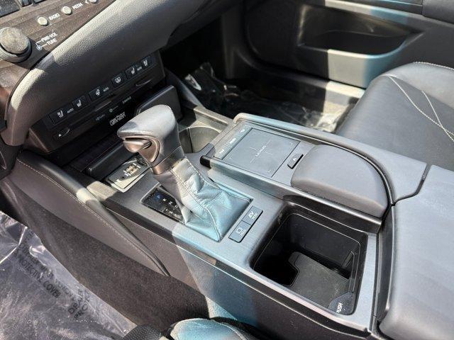 used 2020 Lexus ES 300h car, priced at $31,500