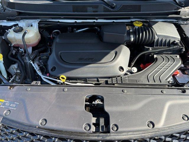 used 2022 Chrysler Pacifica car, priced at $24,998