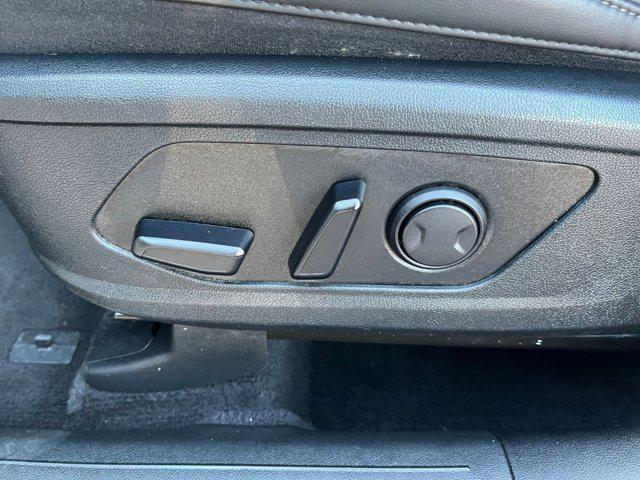 used 2024 Kia Sorento car, priced at $26,955