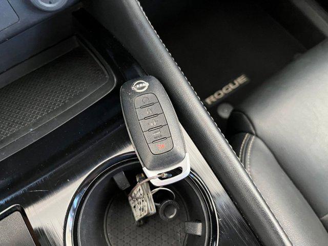 used 2023 Nissan Rogue car, priced at $29,064