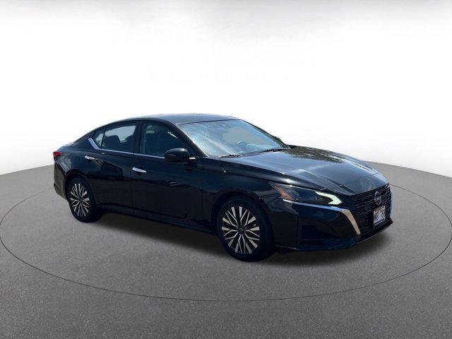 used 2023 Nissan Altima car, priced at $19,256