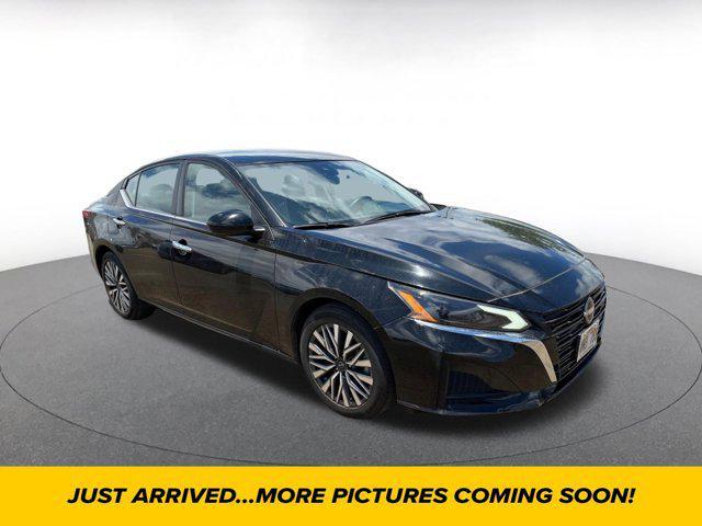 used 2023 Nissan Altima car, priced at $19,881