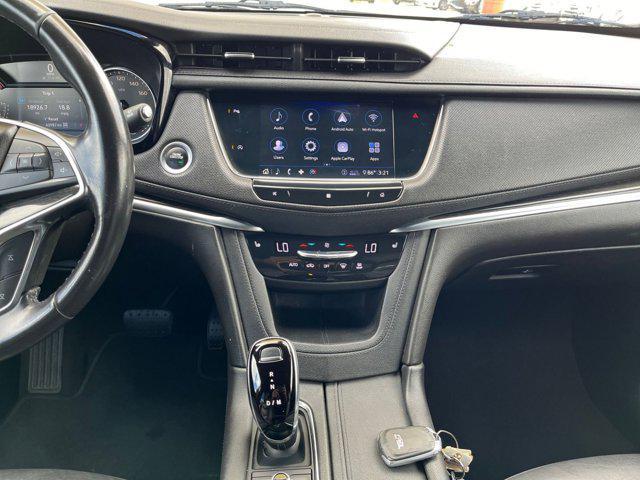 used 2020 Cadillac XT5 car, priced at $22,122