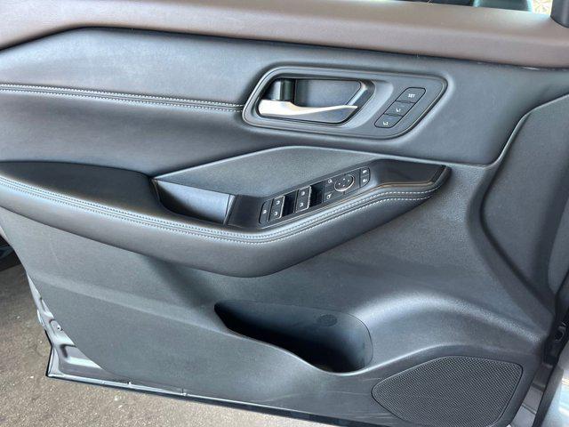 used 2023 Nissan Rogue car, priced at $27,717