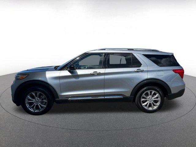 used 2024 Ford Explorer car, priced at $34,117