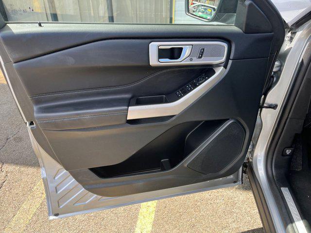 used 2024 Ford Explorer car, priced at $34,117