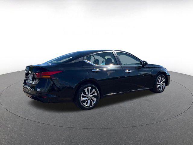 used 2023 Nissan Altima car, priced at $17,807