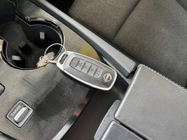 used 2024 Nissan Rogue car, priced at $24,907
