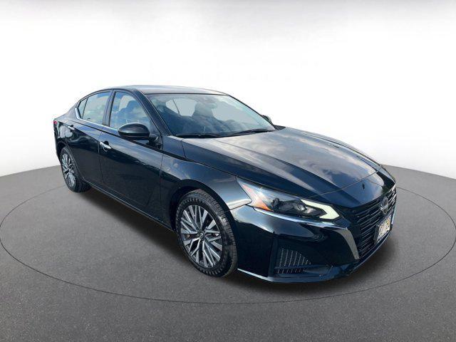used 2023 Nissan Altima car, priced at $19,114