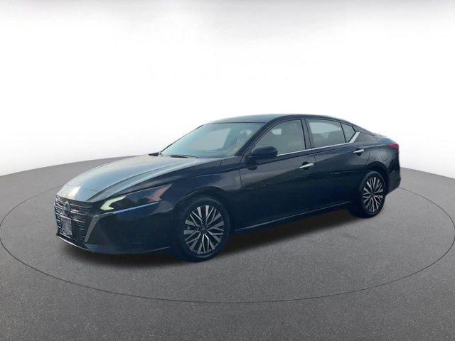 used 2023 Nissan Altima car, priced at $19,114