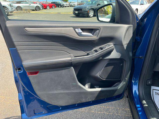 used 2022 Ford Escape car, priced at $21,377