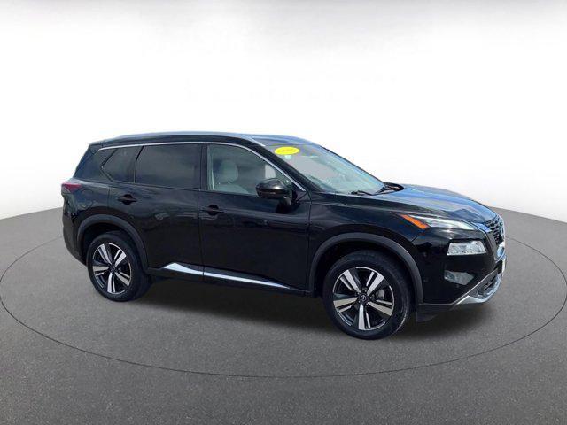used 2023 Nissan Rogue car, priced at $27,059