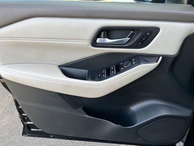 used 2023 Nissan Rogue car, priced at $27,059