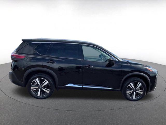 used 2023 Nissan Rogue car, priced at $27,059