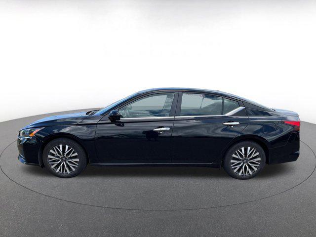 used 2023 Nissan Altima car, priced at $19,863