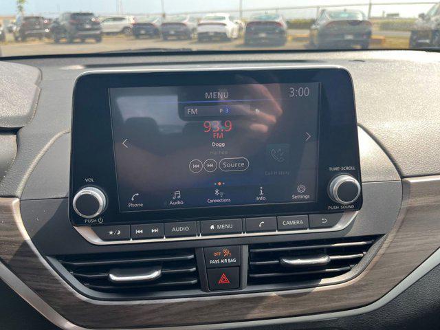 used 2023 Nissan Altima car, priced at $19,237