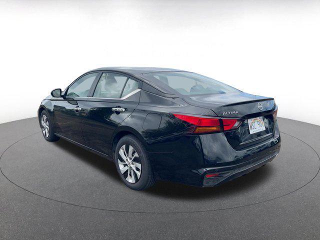 used 2023 Nissan Altima car, priced at $17,170
